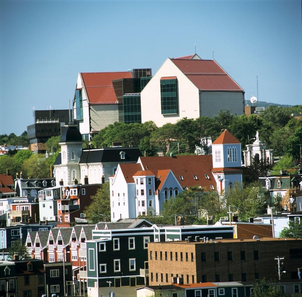 Doubletree By Hilton St. John'S Harbourview Hotell Exteriör bild