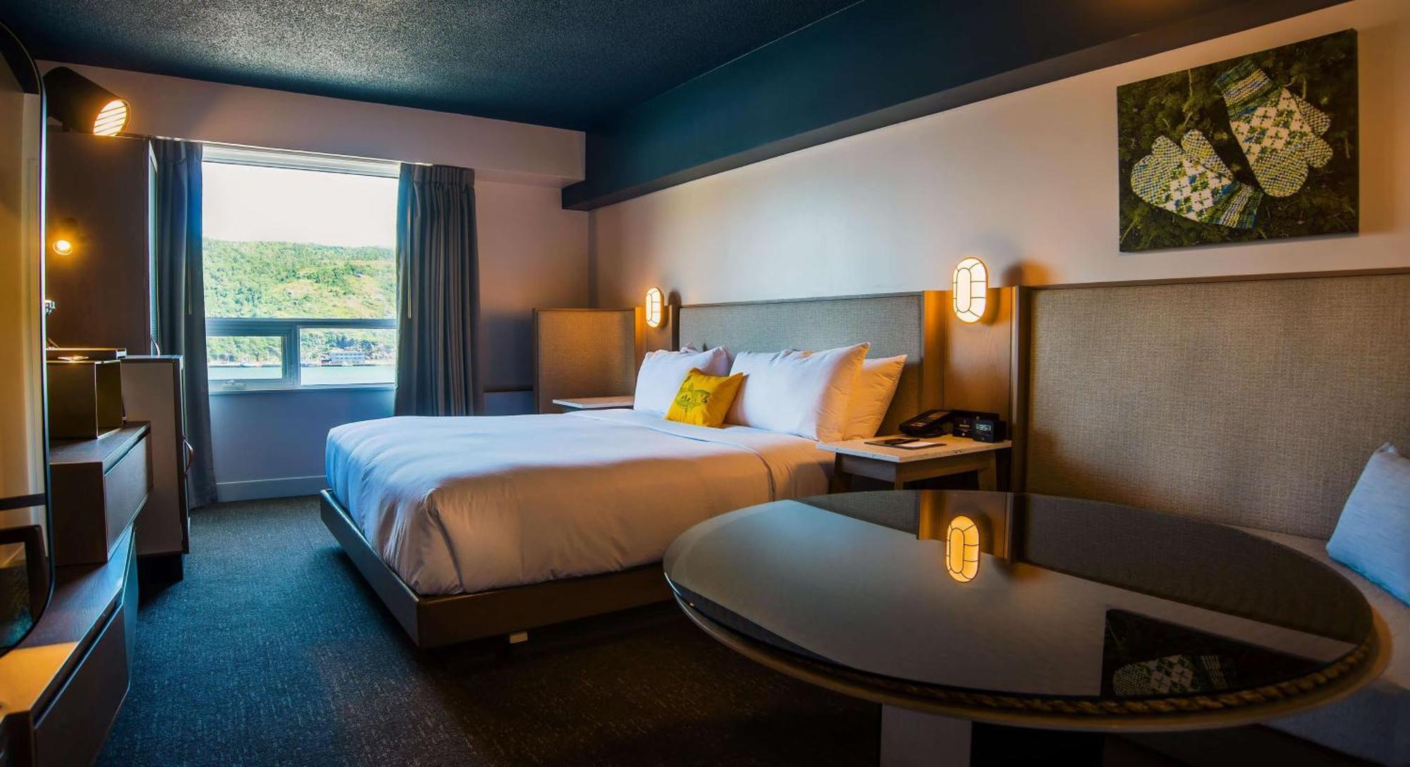 Doubletree By Hilton St. John'S Harbourview Hotell Exteriör bild