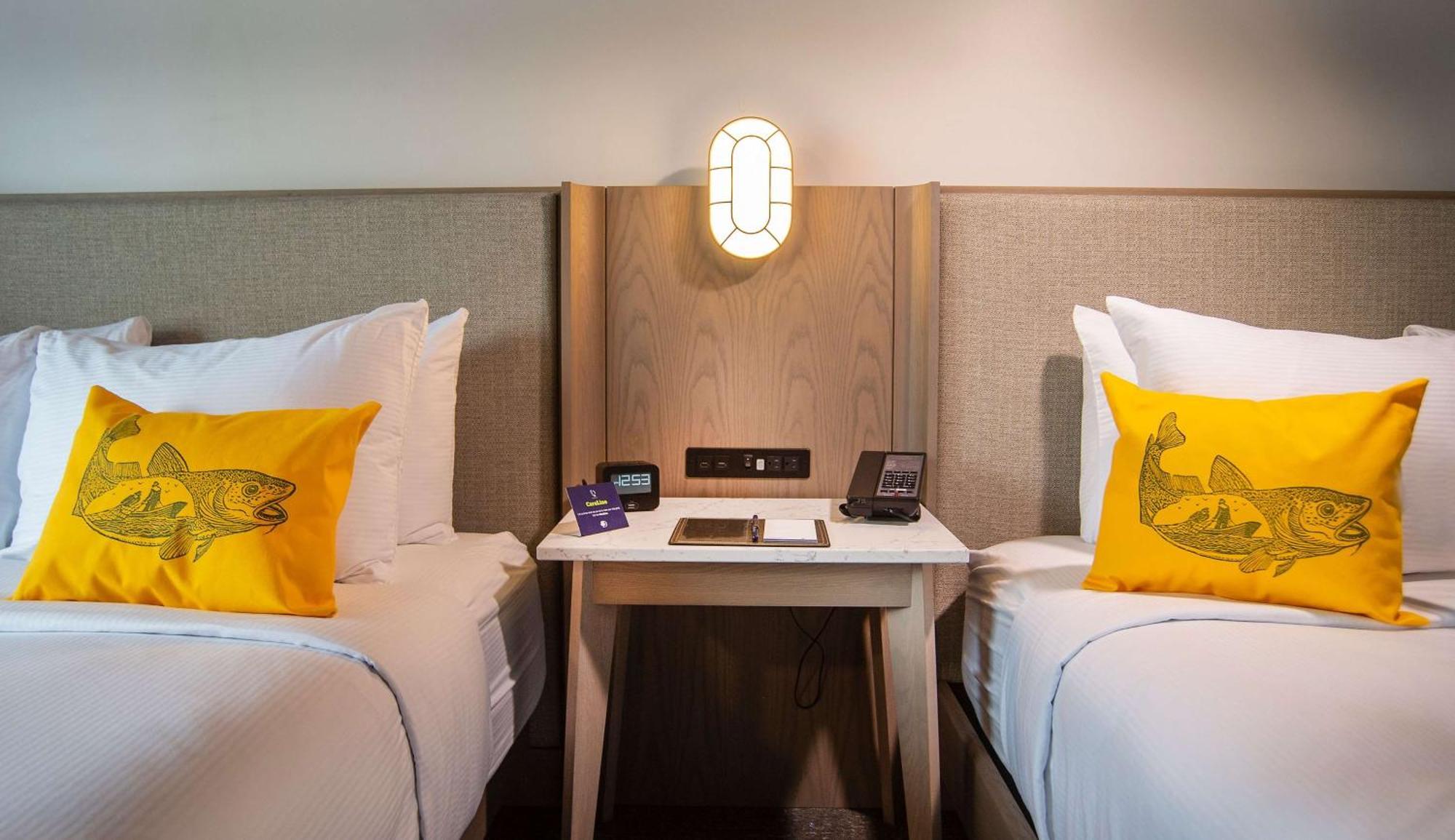 Doubletree By Hilton St. John'S Harbourview Hotell Exteriör bild